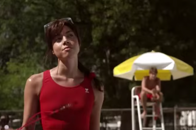 5 Great Lifeguard Movie Moments Not Starring The Rock That Moment In 