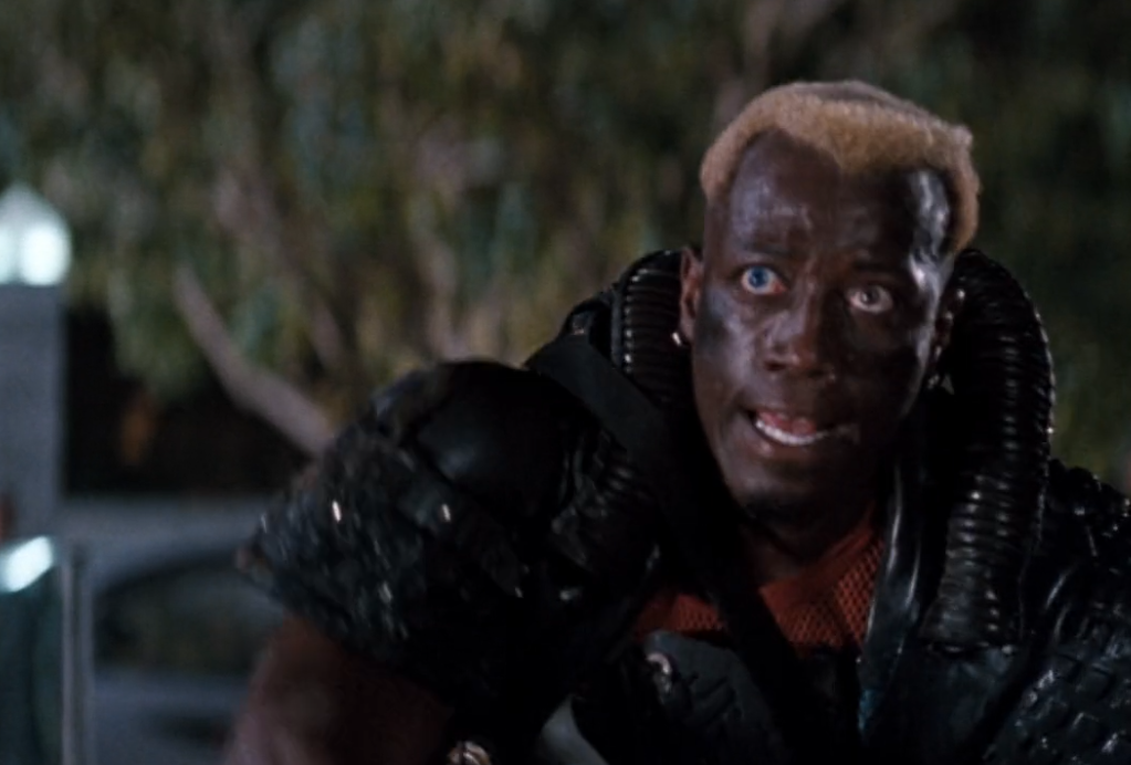 Cool Things In Demolition Man You Probably Never Noticed That Moment In