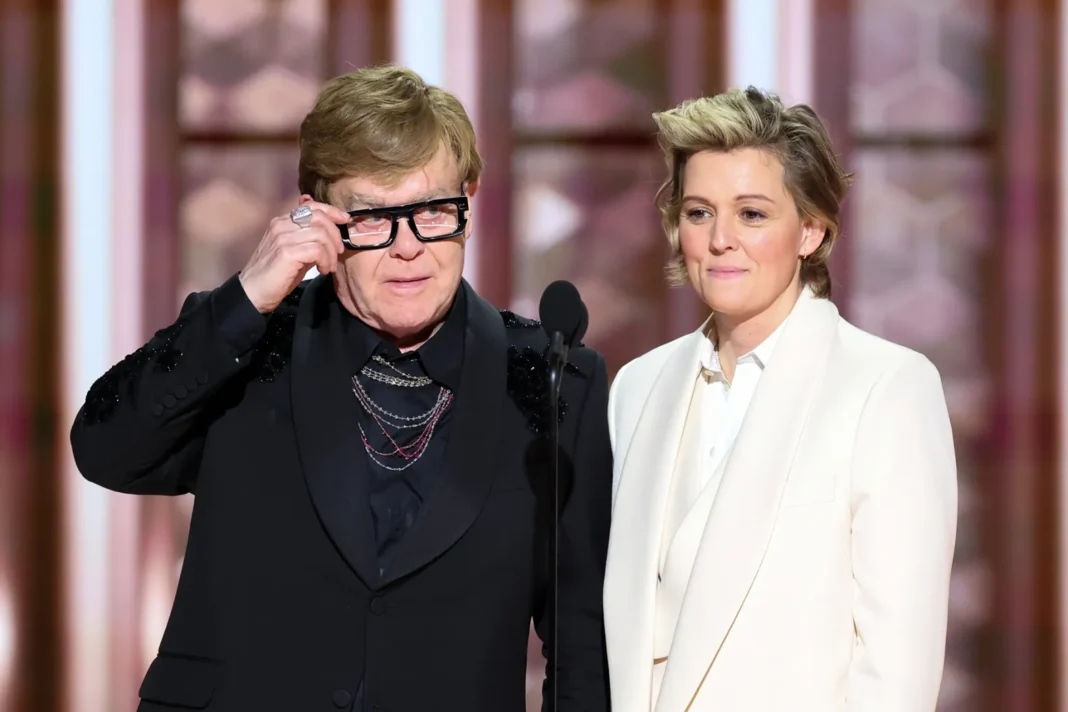 Elton John Winks at Vision Struggles with Humor at the Golden Globes