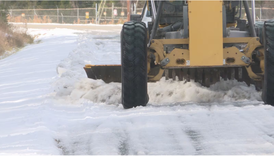 Stay Safe: Ice Hazard Alert on Eastern Carolina’s Back Roads