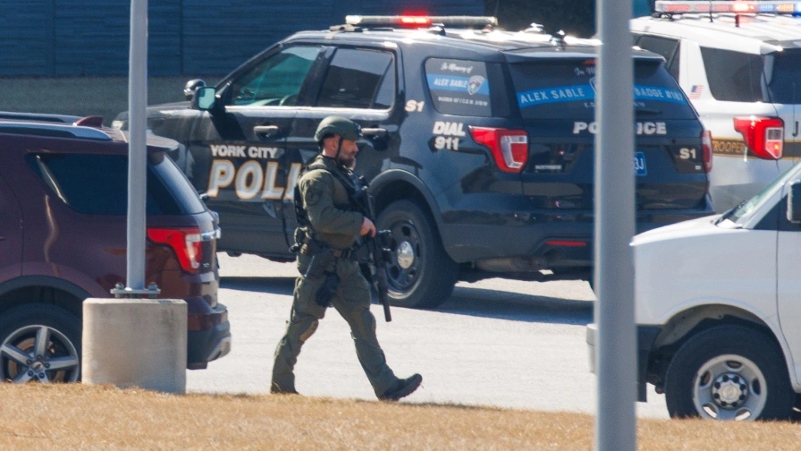 Suspect in Custody After Intense Stand-Off With Burnsville Police