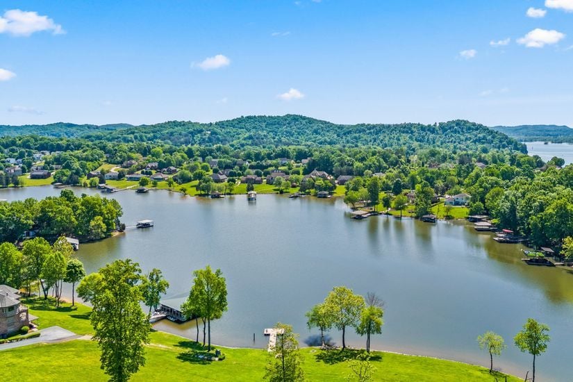 Is Lakeside Grand Condo a Good Investment